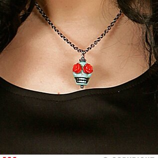 Halloween Halsketting met doodskopje en rode oogjes