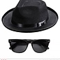 Pk  6 "BLUES MAN" (hat, glasses)