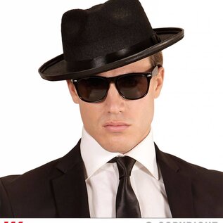 Pk  6 "BLUES MAN" (hat, glasses)