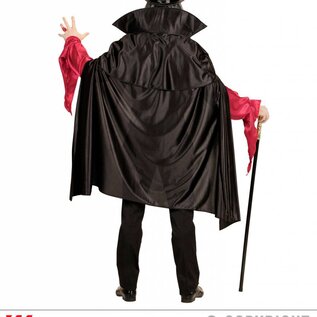 Pk  4 "VAMPIRE" (shirt with vest, jabot with medallion, cape)