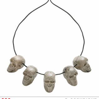 Pk 12 "SKULLS NECKLACE"