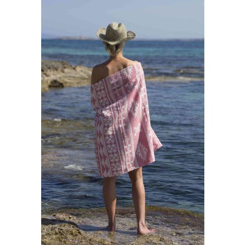 Call it Fouta! hamamdoek Aztec soft red