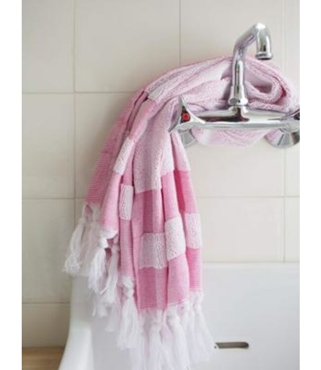 kleine hamamdoek met badstof fuchsia 90x48cm