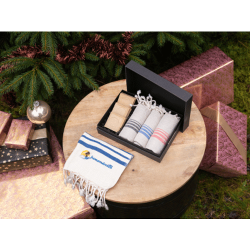 Lalay zakelijk kerstpakket: Luxe gastendoekjes en zeepjes Lalay zakelijk kerstpakket: Luxe gastendoekjes en zeepjes