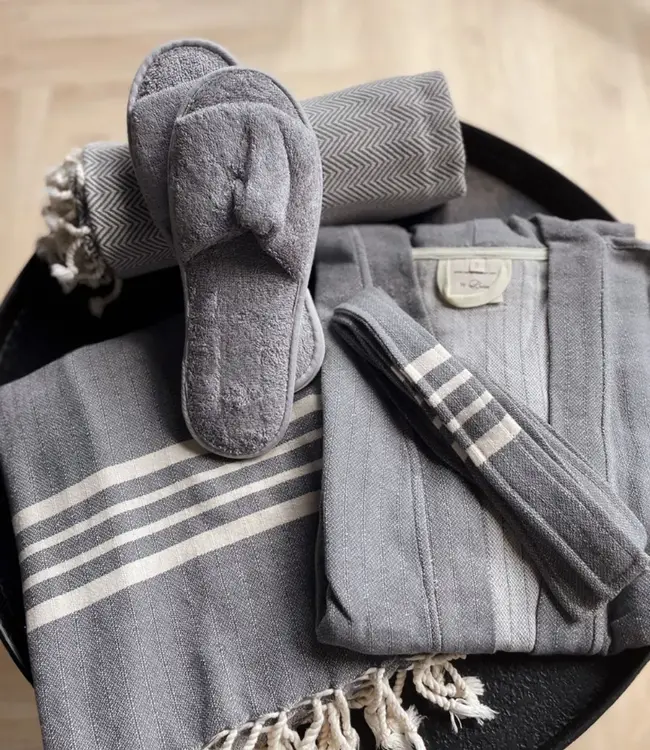 sauna pakket: hamam badjas, 2 hamamdoeken & slippers – Grijs
