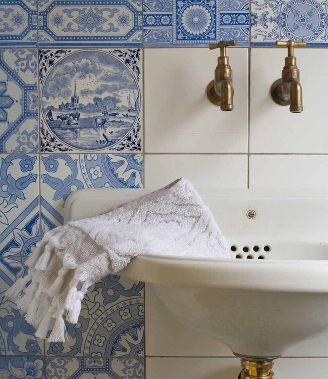 gastendoekje Bloem grijsbeige