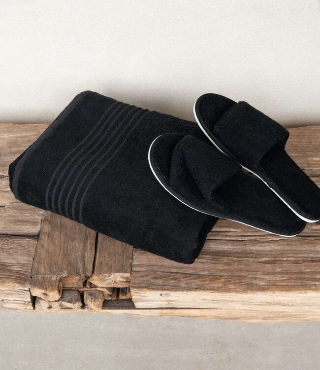 saunacadeaupakket zwart | XXL saunadoek + slippers
