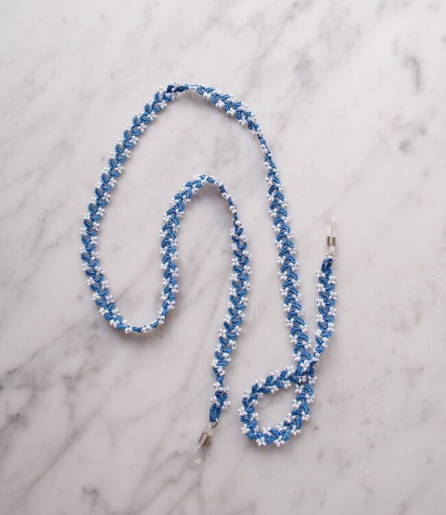 Gehaakt zonnebril koord - Twigs - blauw wit