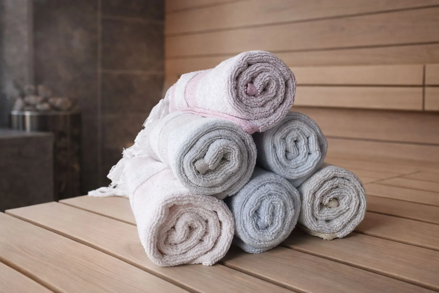 Hoeveel handdoeken neem je mee naar de sauna?