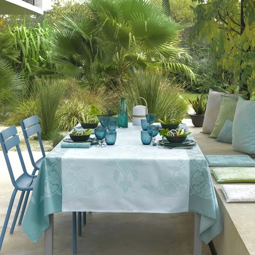 Le Jacquard Français aqua blauw gecoat tafellinnen Syracuse, vanaf