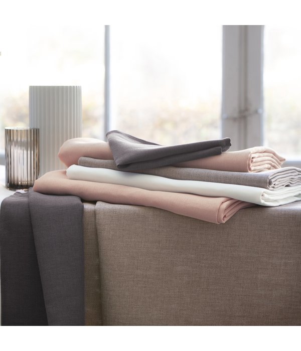 Pichler Panama tafellakens, lopers, dekservetten en servetten