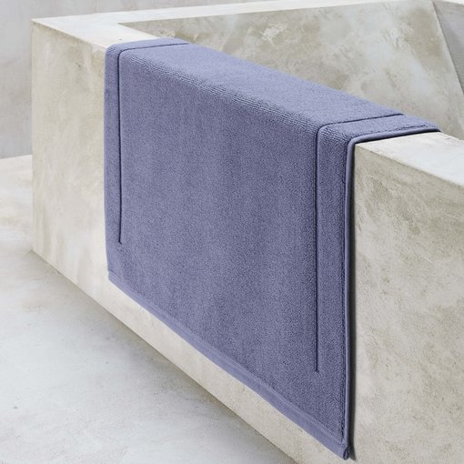 De Witte Lietaer Excellence badmat sapphire blue,  in 3 maten, vanaf