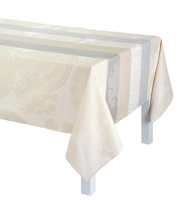 Le Jacquard Français gecoat tafellinnen Fleurs Gourmandes chalk