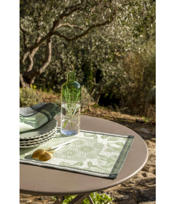 Le Jacquard Français Jardin d'Orient light green