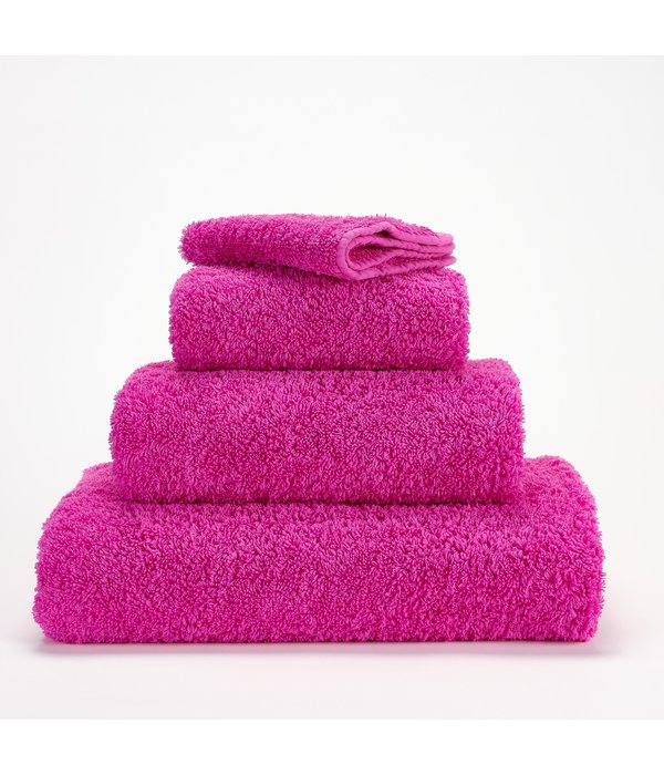 Abyss Habidecor Super Pile happy pink (570), 700 gram per m²