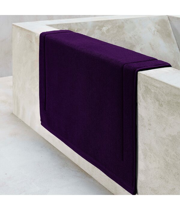 De Witte Lietaer Excellence badmat deep dark purple 60x100 cm