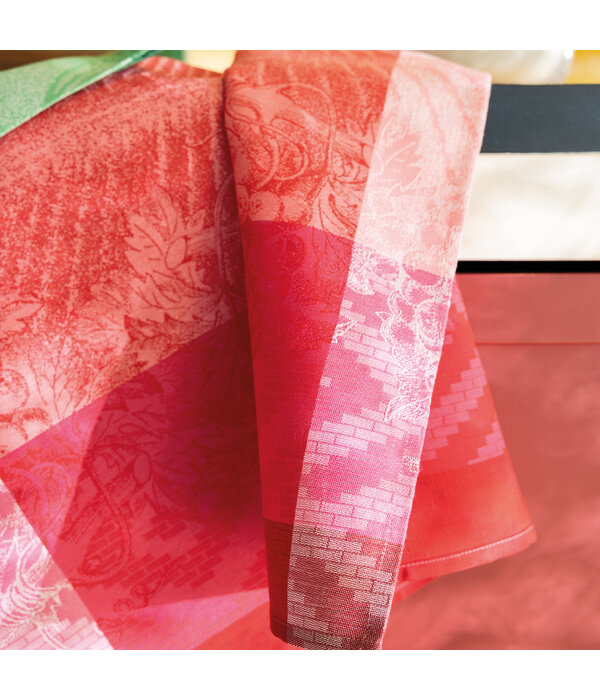 Le Jacquard Français theedoek Vignoble pink
