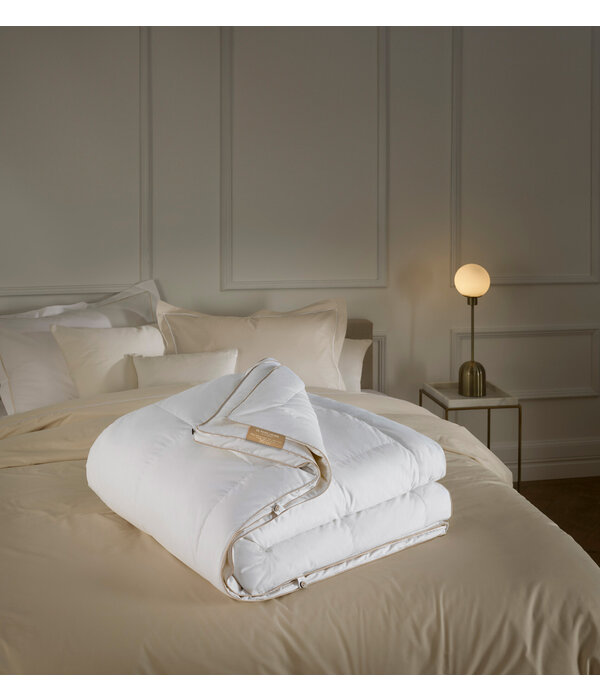 De Witte Lietaer 4-seizoenen 100% eendendons dekbed Bilancia 260x240 cm