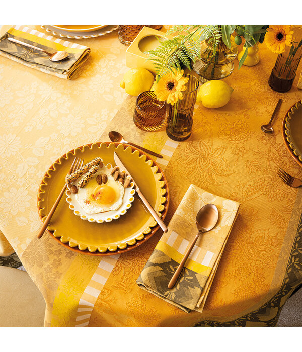 Le Jacquard Français tafellinnen Gipsy desert yellow
