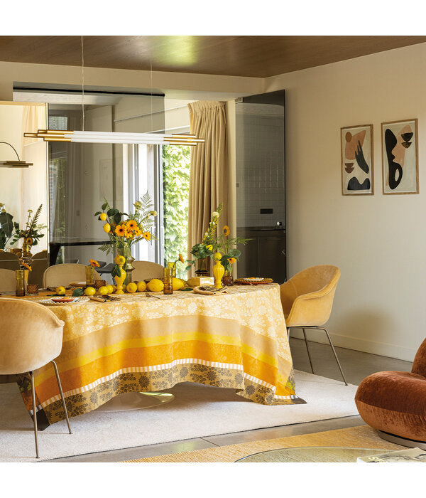 Le Jacquard Français gecoat tafellinnen Gipsy desert yellow