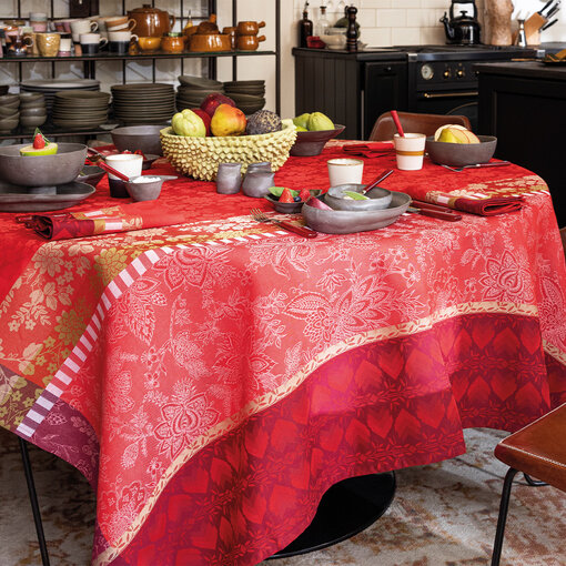 Le Jacquard Français gecoat tafellinnen Gipsy rubis red