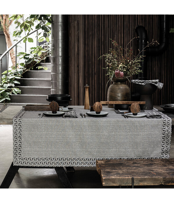 Le Jacquard Français tafellaken Empreintes charbon black