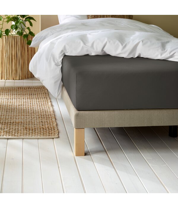 De Witte Lietaer flanellen ebony (donkergrijs) hoeslaken Laurence