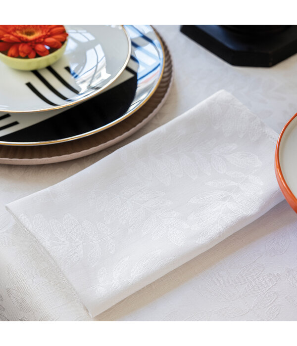 Le Jacquard Français gecoat tafellinnen Vegetal mood white, 100% katoen, vanaf