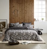 De Witte Lietaer dekbedovertrekset Division forged iron 180TC