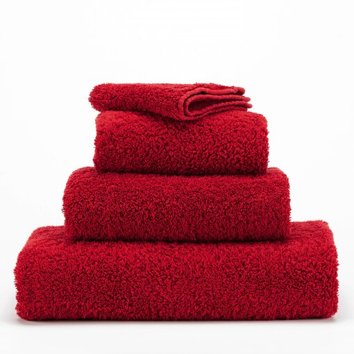 Abyss Habidecor Super Pile carmin (564), 700 gram per m², vanaf