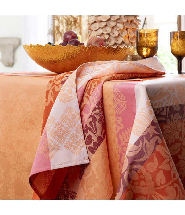 Le Jacquard Français gecoat oranje tafellinnen Mumbai orange