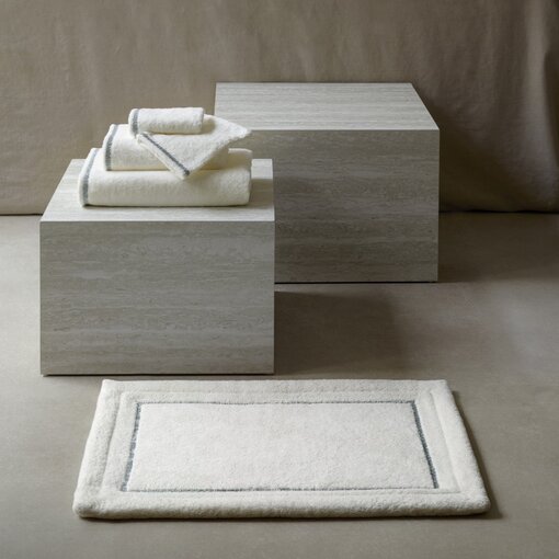 Mirabel Slabbinck badlijn Apsara , vanaf