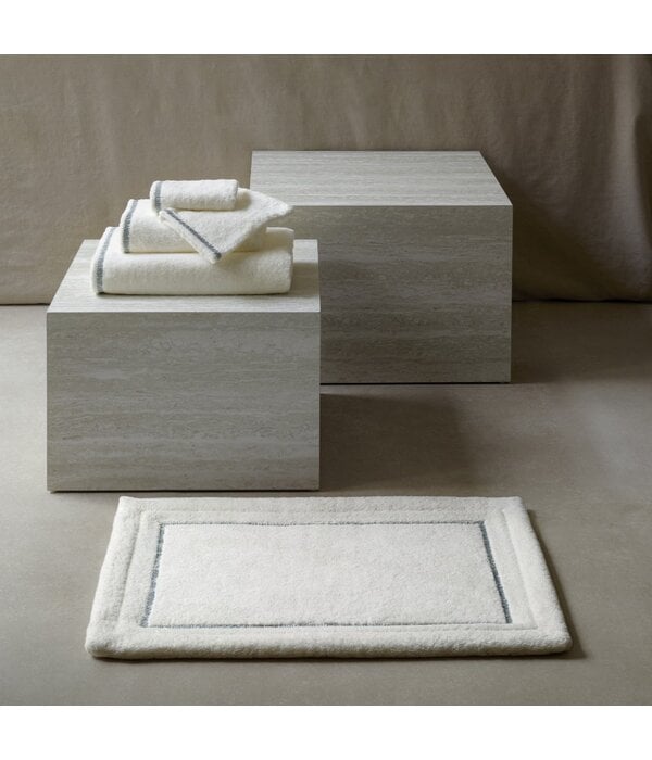 Mirabel Slabbinck badlijn Apsara