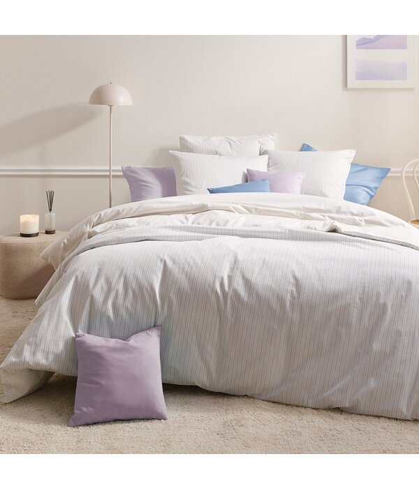 De Witte Lietaer dekbedovertrekset Lola sky blue lila 180TC