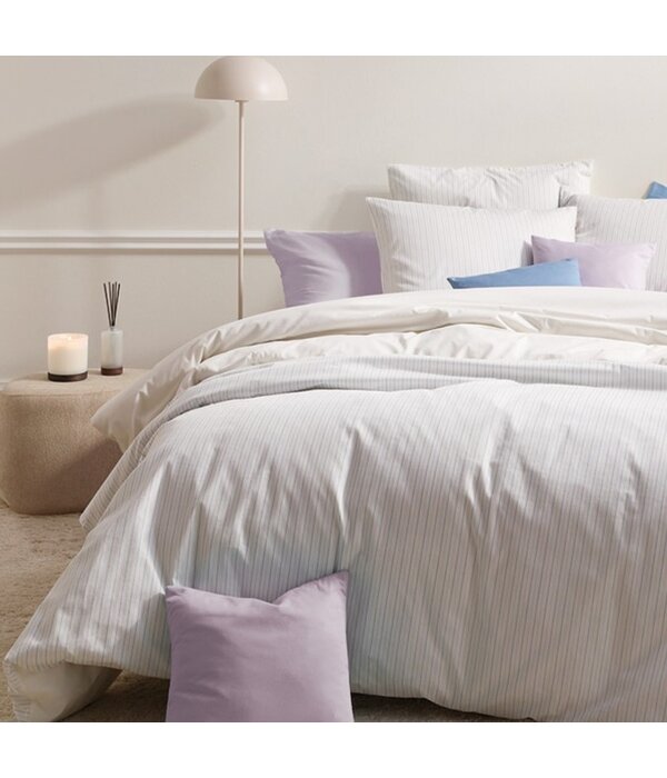 De Witte Lietaer dekbedovertrekset Lola sky blue lila 180TC