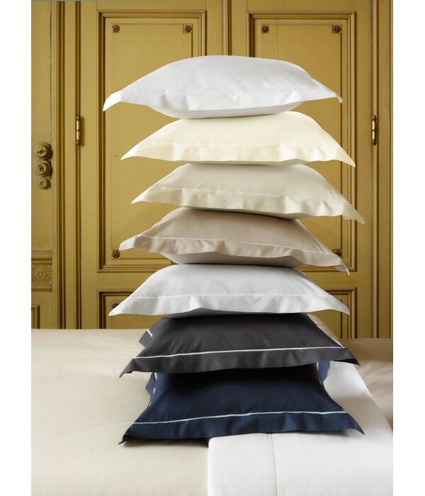 De Witte Lietaer donkergrijze kussenslopen met volants, Bumblebee dark grey