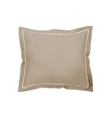De Witte Lietaer taupe kussenslopen met volants, Bumblebee vison taupe