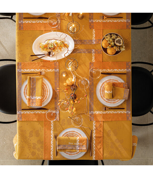 Le Jacquard Français tafellinnen Manor orange