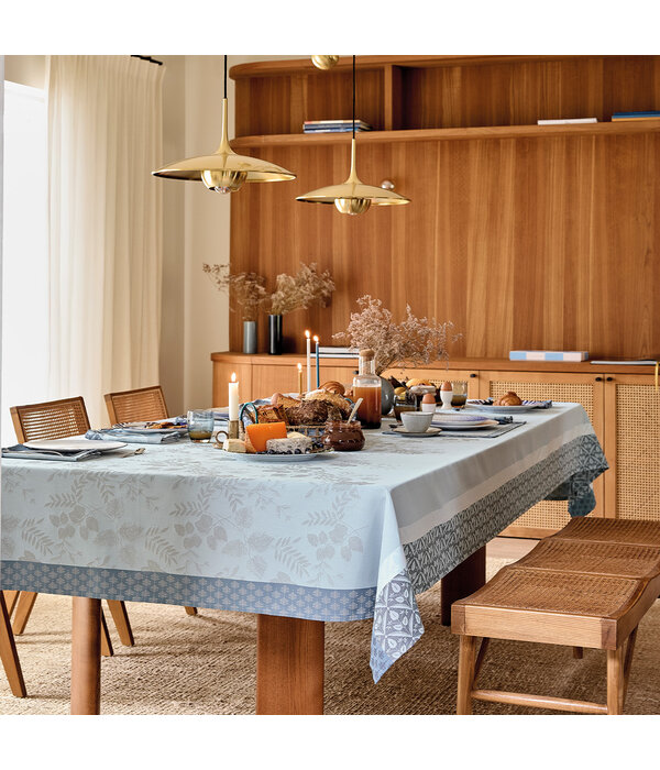 Le Jacquard Français gecoat tafellinnen Manor lane blue