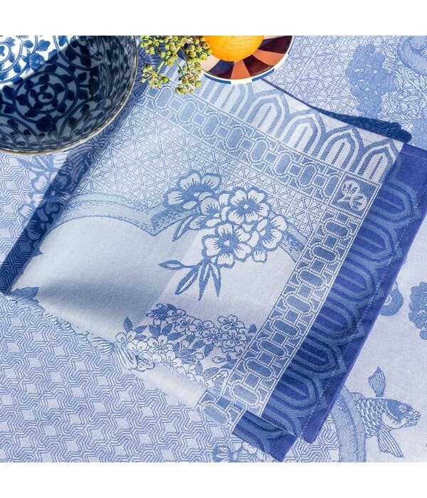 Le Jacquard Français Promenade Impériale blue gecoat tafellinnen