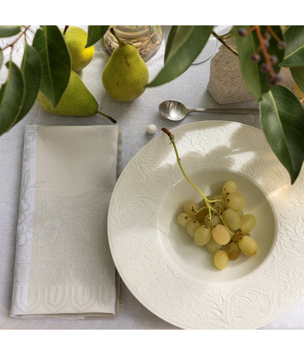Le Jacquard Français  Promenade Impériale grey gecoat tafellinnen