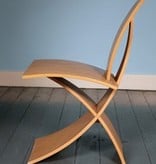 Gesigneerde prototype design stoel ontworpen door Samuel Chan