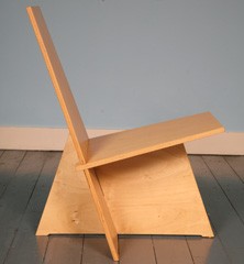 Easy to assemble chair by Karel Links