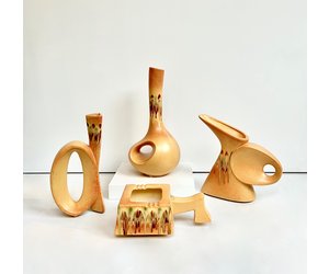 超特価】 Bertoncello Ceramiche d'Arte/Large 27 Chimneys Vase