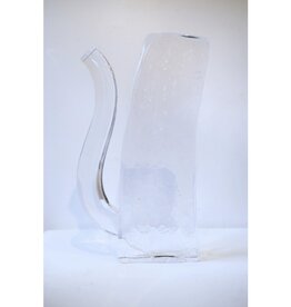 KLAAS GUBBELS | VAAS TRANSPARANT, 2025