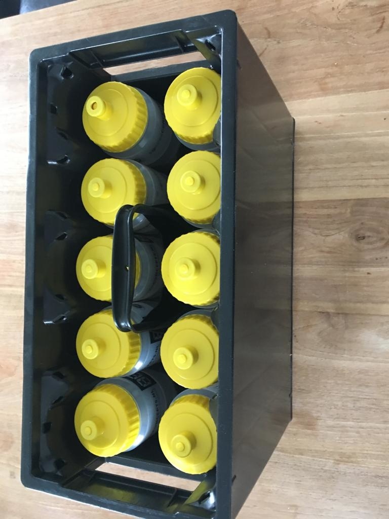 Bidonkrat (extra stevig) met 10 bidons