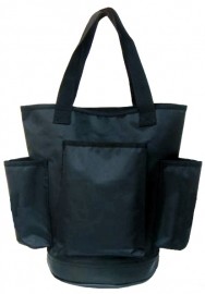 Waterzak Field: met twee zijvakken voor bidons en extra afsluitbaar vak. Inclusief twee bidons