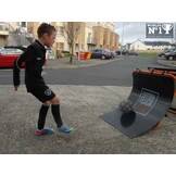 Football Flick Urban: : de ultieme 3-voudige rebounder.