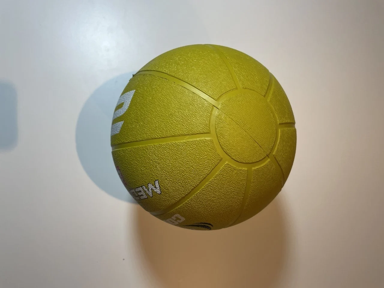 Médicaments balle 2 kg