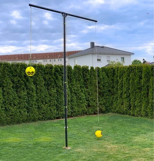 Kopbaltrainer mast  met dubbele pendellijn en bal